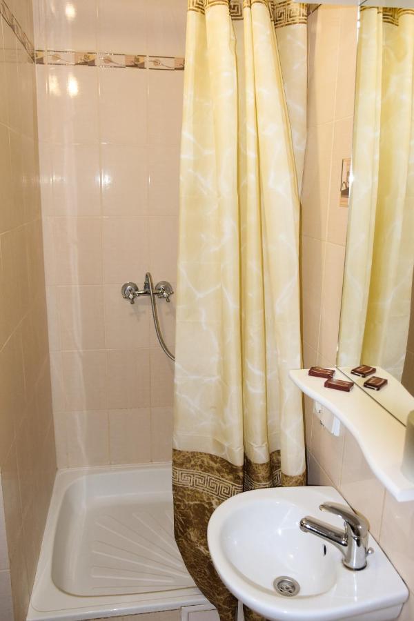 ترنوبل Gostynniy Dvir Hostel المظهر الخارجي الصورة