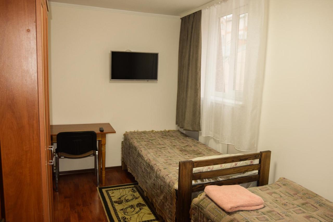 ترنوبل Gostynniy Dvir Hostel المظهر الخارجي الصورة